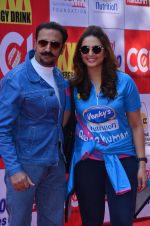 Huma Qureshi, Gulshan Grover at CCL Red Carpet in Broabourne, Mumbai on 10th Jan 2015